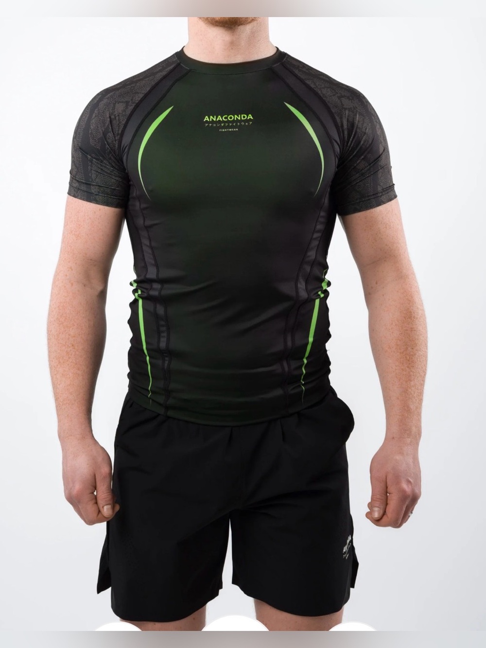 Anaconda Fighter Men’s Large XVent Rash-Guard Black Short Sleeve Martial Arts